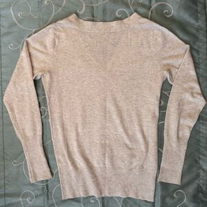 Attention V-neck small long sleeve heather dove grey soft sweater EUC